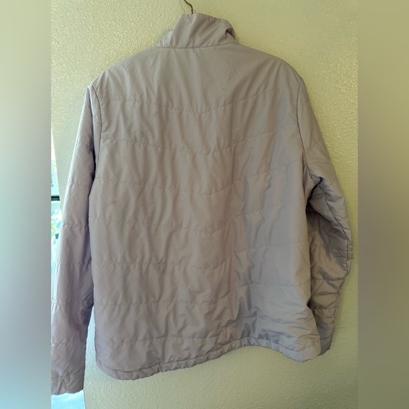 The North Face Women's Light Purple Puffer Jacket - Picture 7 of 9